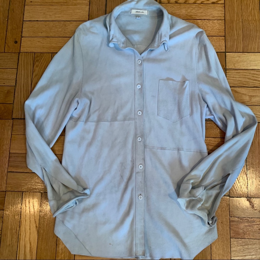 BEAUTIFUL SUEDE BUTTON UP BLOUSE